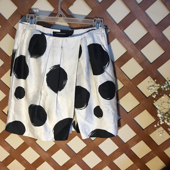 Club Monaco Dresses & Skirts - Club Monaco Silk Skirt